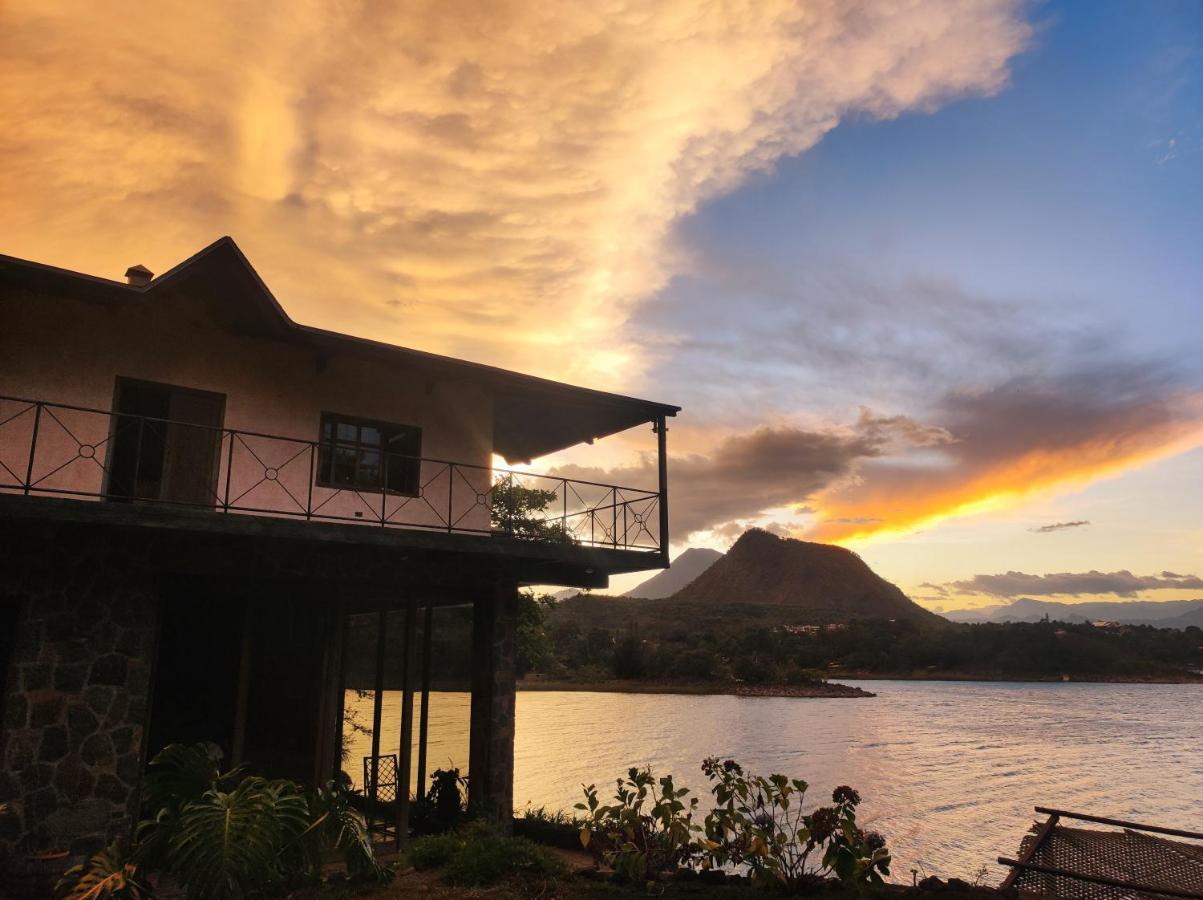 Hotel Amankaya Atitlan Cerro de Oro Exterior foto